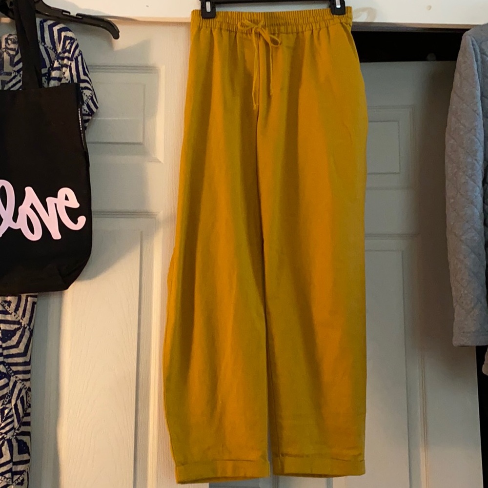 New J Crew golden honey Linen sm cuffed pants.